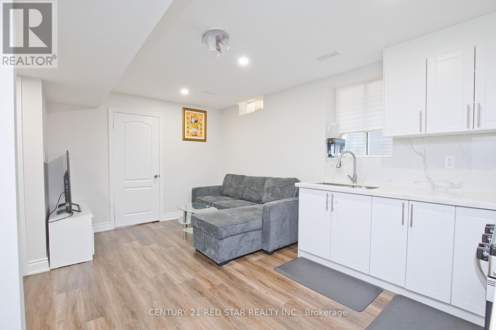 633 Brisdale Drive, Brampton, Ontario  L7A 5B6 - Photo 40 - W12188597