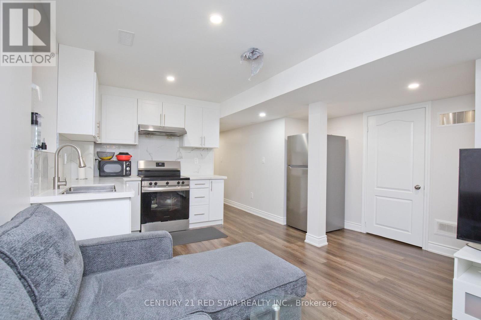 633 Brisdale Drive, Brampton, Ontario  L7A 5B6 - Photo 41 - W12188597