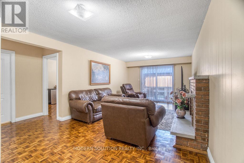 477 Fendalton Street, Mississauga, Ontario  L5B 2L8 - Photo 26 - W12188607