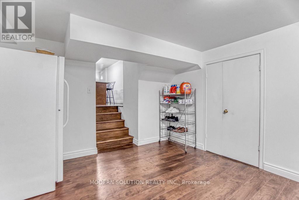 477 Fendalton Street, Mississauga, Ontario  L5B 2L8 - Photo 37 - W12188607