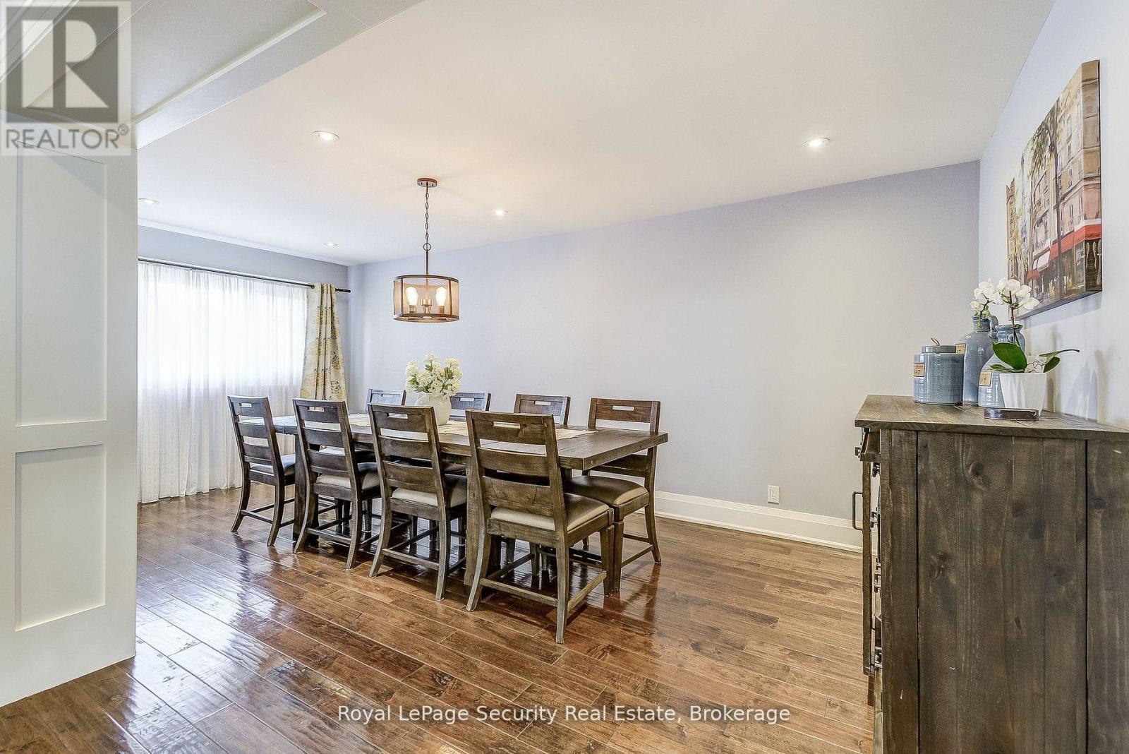 11310 Trafalgar Road, Halton Hills (Stewarttown), Ontario  L7G 4S5 - Photo 18 - W12188625