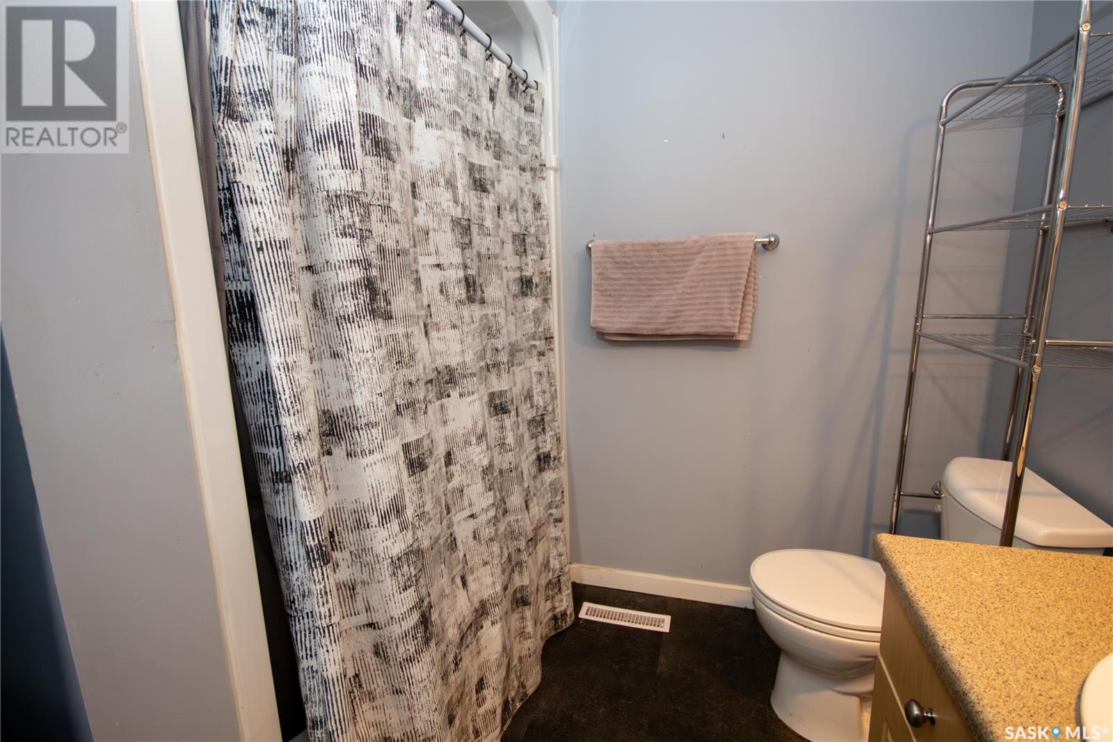52 22nd Street, Battleford, Saskatchewan  S0M 0E0 - Photo 11 - SK007832