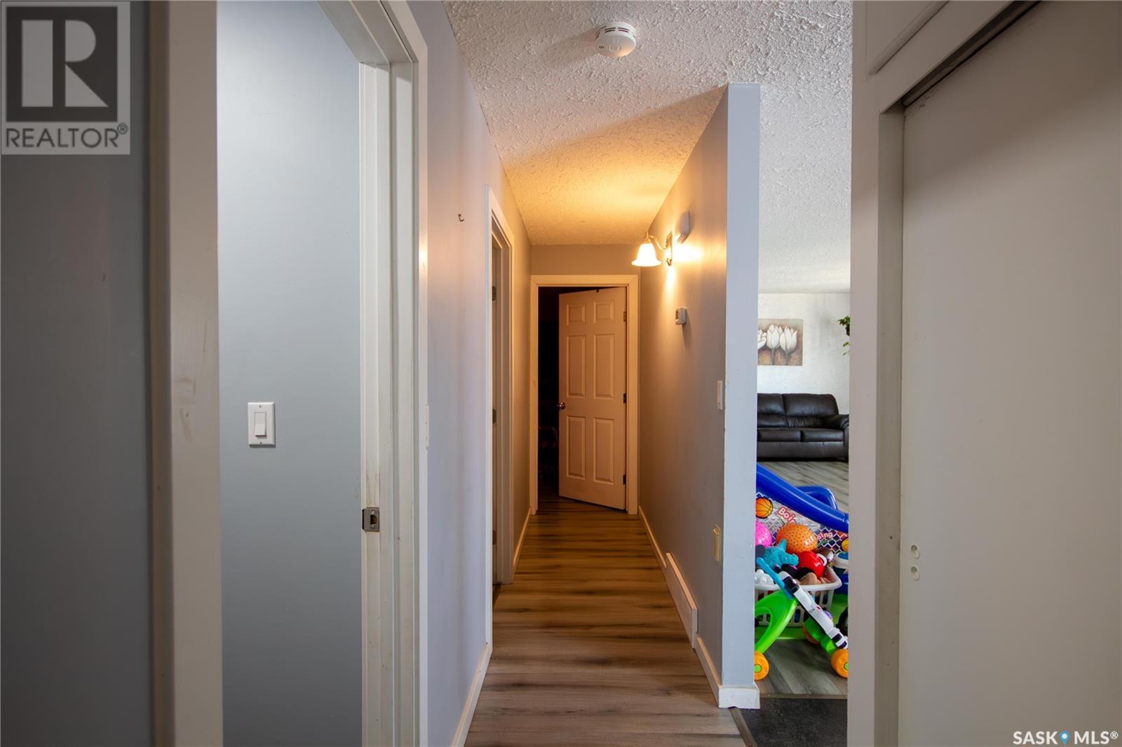 52 22nd Street, Battleford, Saskatchewan  S0M 0E0 - Photo 6 - SK007832