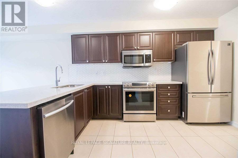 76 Scarletwood Street, Hamilton, Ontario  L8J 1X5 - Photo 10 - X12188690