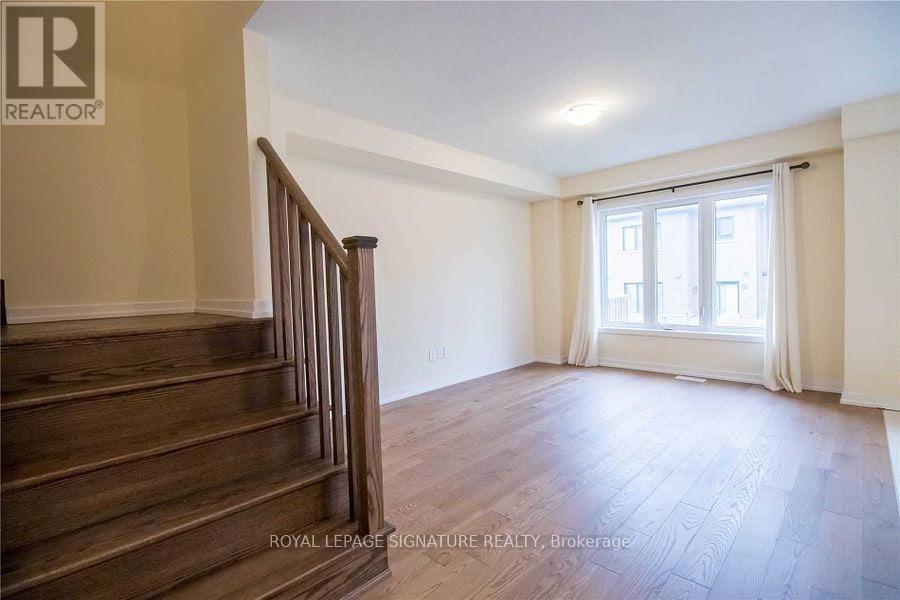 76 Scarletwood Street, Hamilton, Ontario  L8J 1X5 - Photo 14 - X12188690
