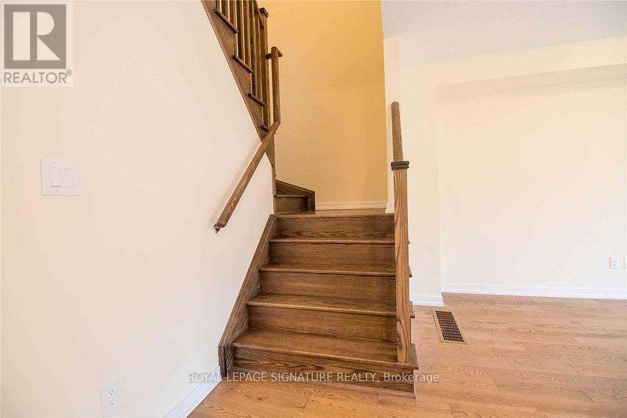 76 Scarletwood Street, Hamilton, Ontario  L8J 1X5 - Photo 15 - X12188690