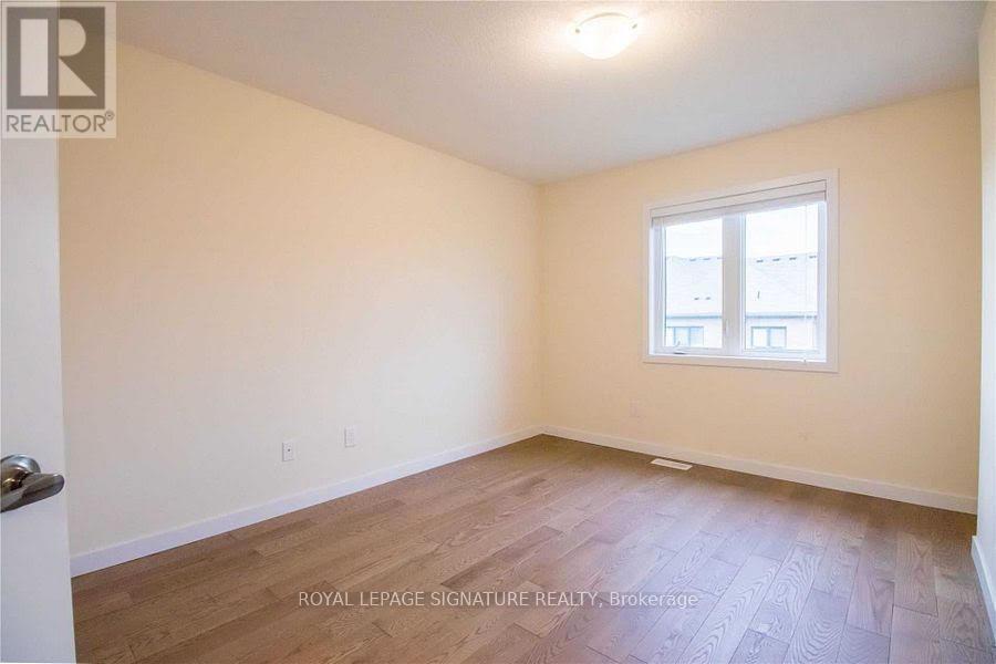 76 Scarletwood Street, Hamilton, Ontario  L8J 1X5 - Photo 23 - X12188690