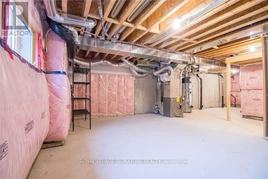 76 Scarletwood Street, Hamilton, Ontario  L8J 1X5 - Photo 34 - X12188690