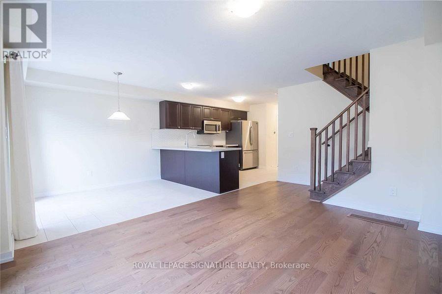 76 Scarletwood Street, Hamilton, Ontario  L8J 1X5 - Photo 8 - X12188690