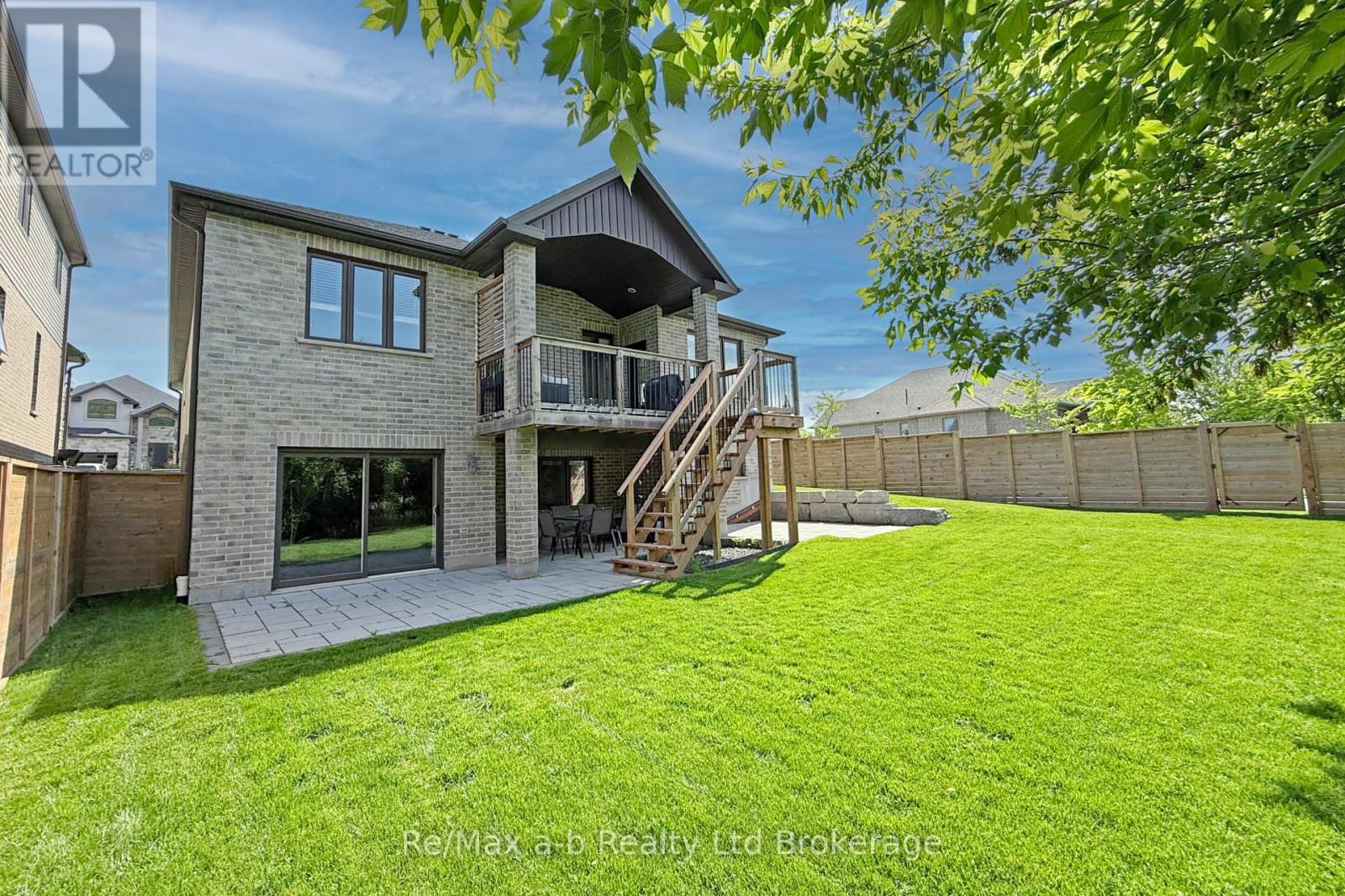 255 Wedgewood Drive, Woodstock, Ontario N4T 0J1 - Photo 39 - X12162246