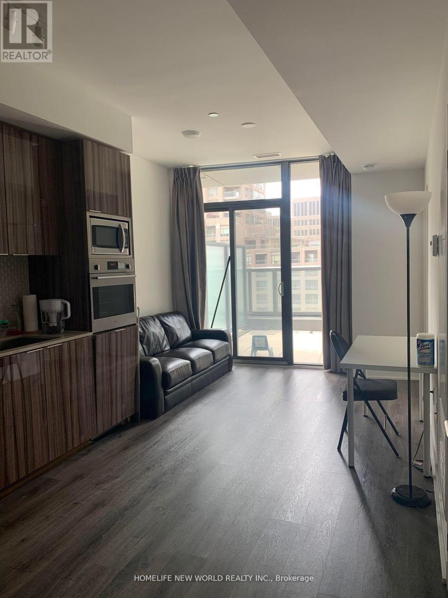 402 - 11 Wellesley Street W, Toronto, Ontario  M4Y 0G4 - Photo 9 - C12188721