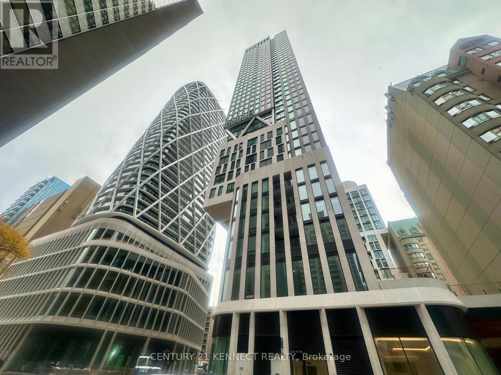 3306 - 238 SIMCOE STREET, Toronto, Ontario