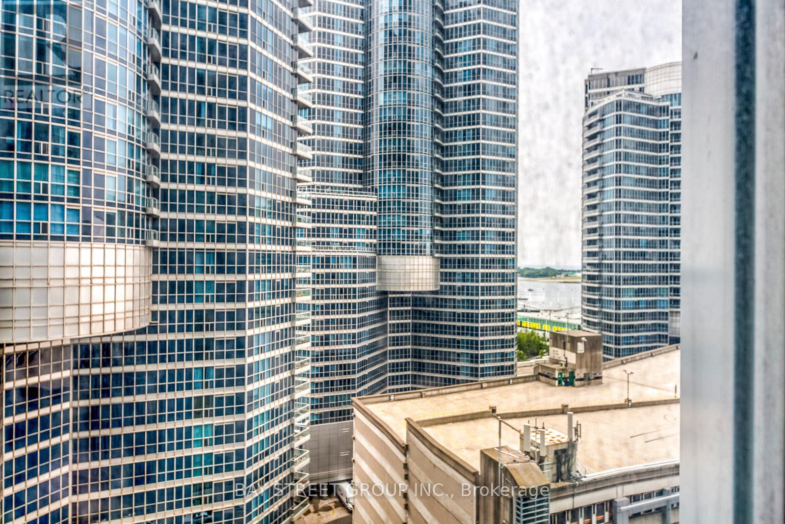 1408 - 10 YORK STREET, Toronto, Ontario