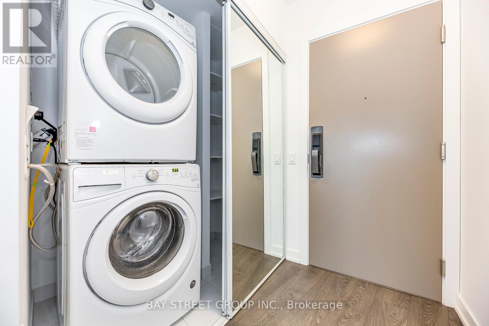 1408 - 10 York Street, Toronto (Waterfront Communities), Ontario  M5H 0E1 - Photo 43 - C12188795