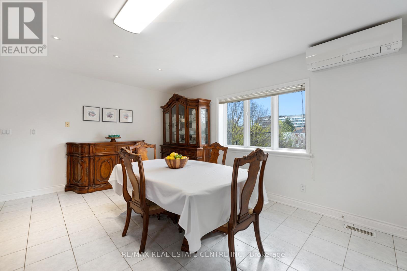 14 Churchill Avenue, Toronto, Ontario  M6J 2B4 - Photo 23 - C12188811