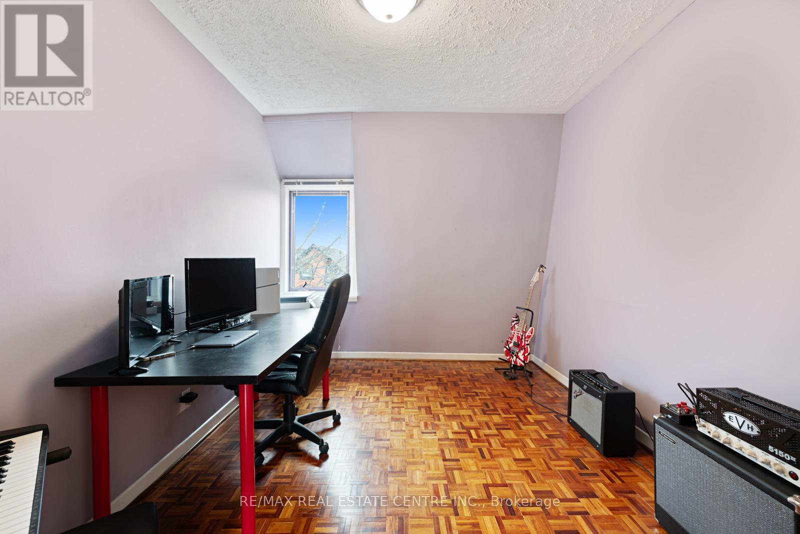 14 Churchill Avenue, Toronto, Ontario  M6J 2B4 - Photo 33 - C12188811