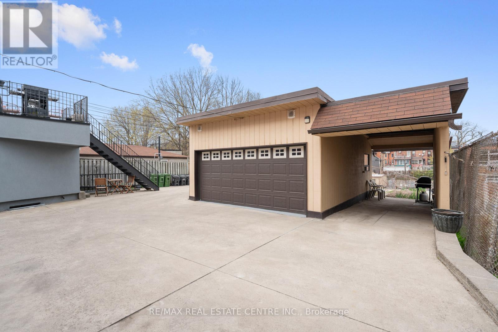 14 Churchill Avenue, Toronto, Ontario  M6J 2B4 - Photo 46 - C12188811