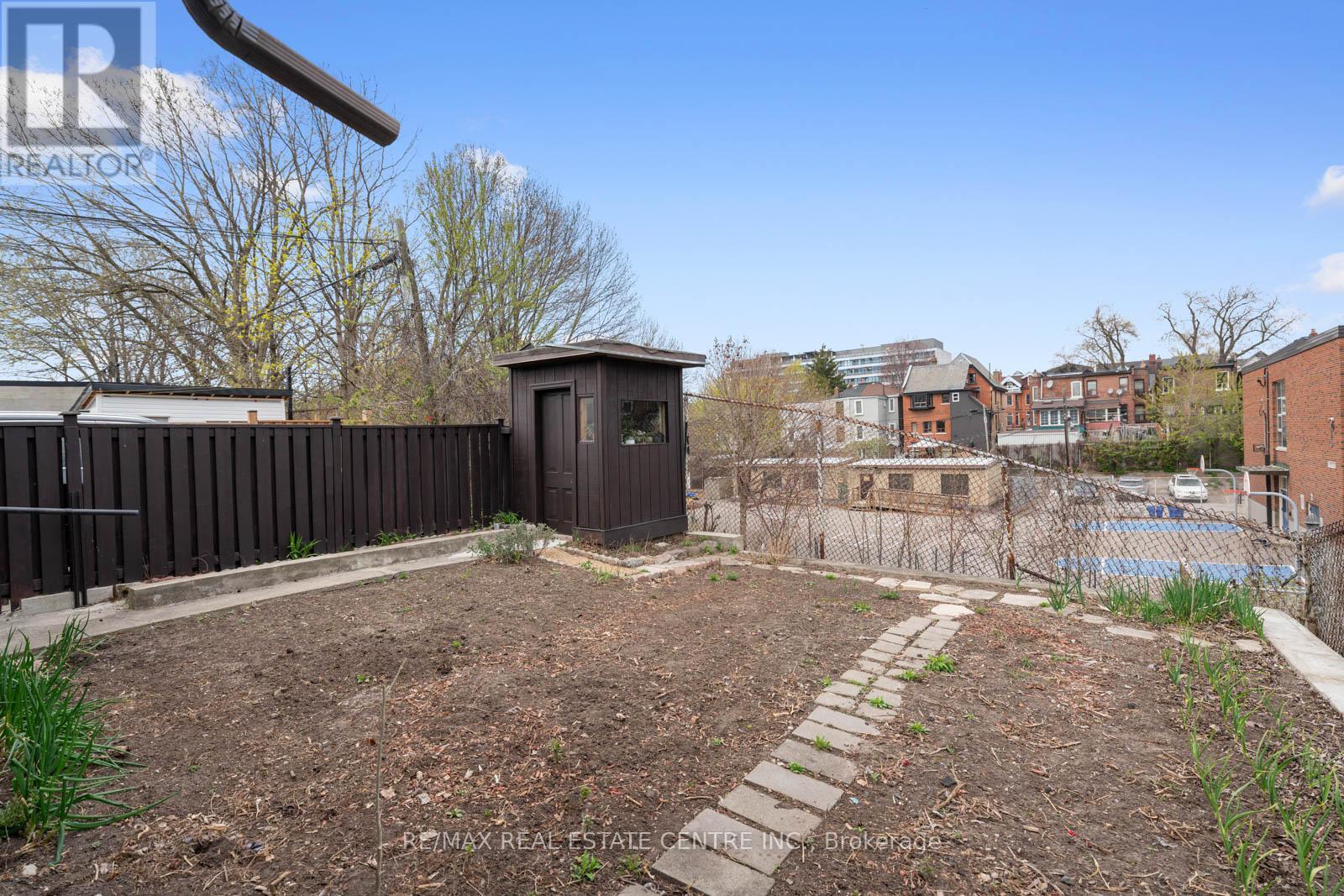 14 Churchill Avenue, Toronto, Ontario  M6J 2B4 - Photo 47 - C12188811
