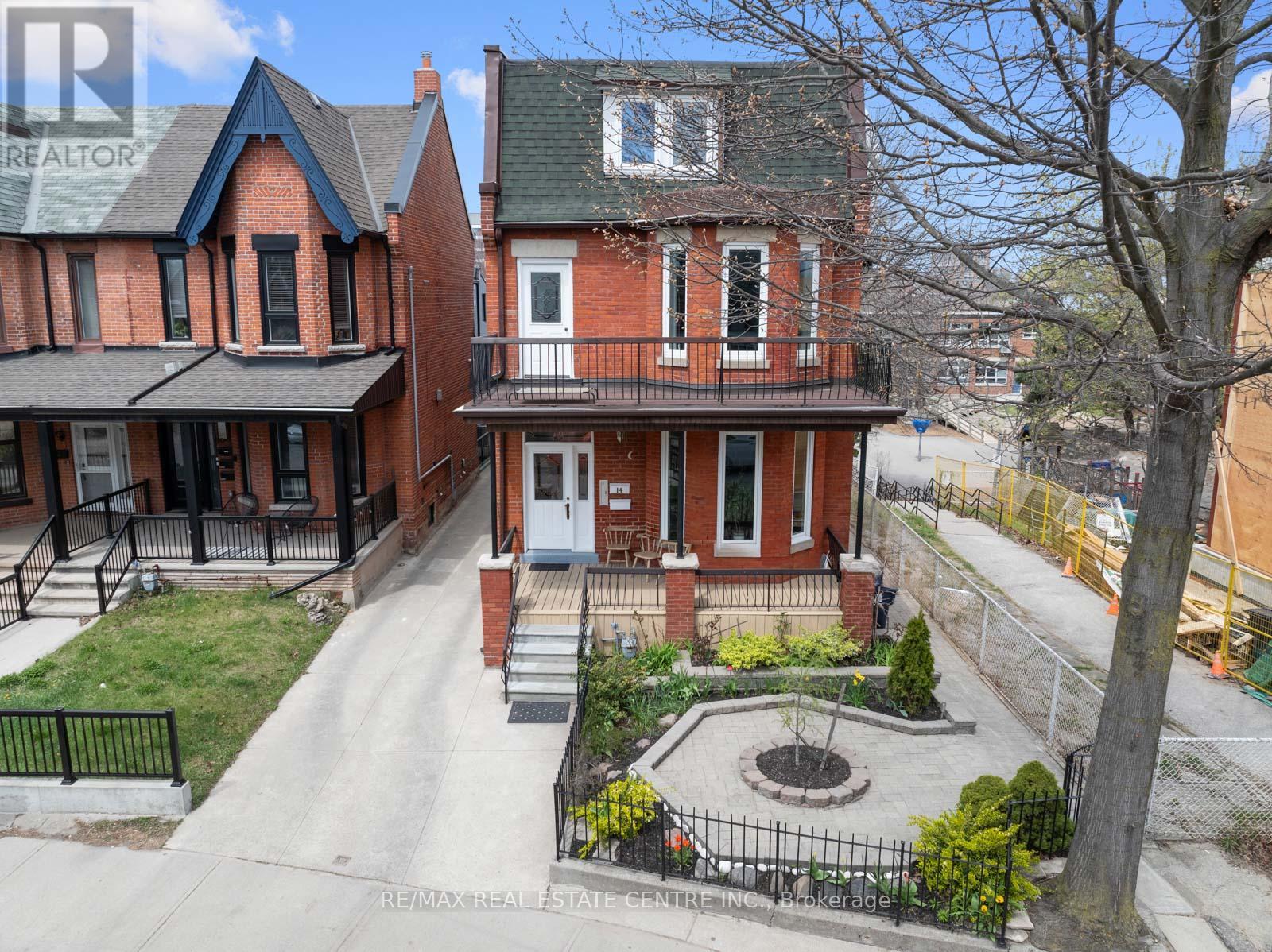 14 Churchill Avenue, Toronto, Ontario  M6J 2B4 - Photo 48 - C12188811