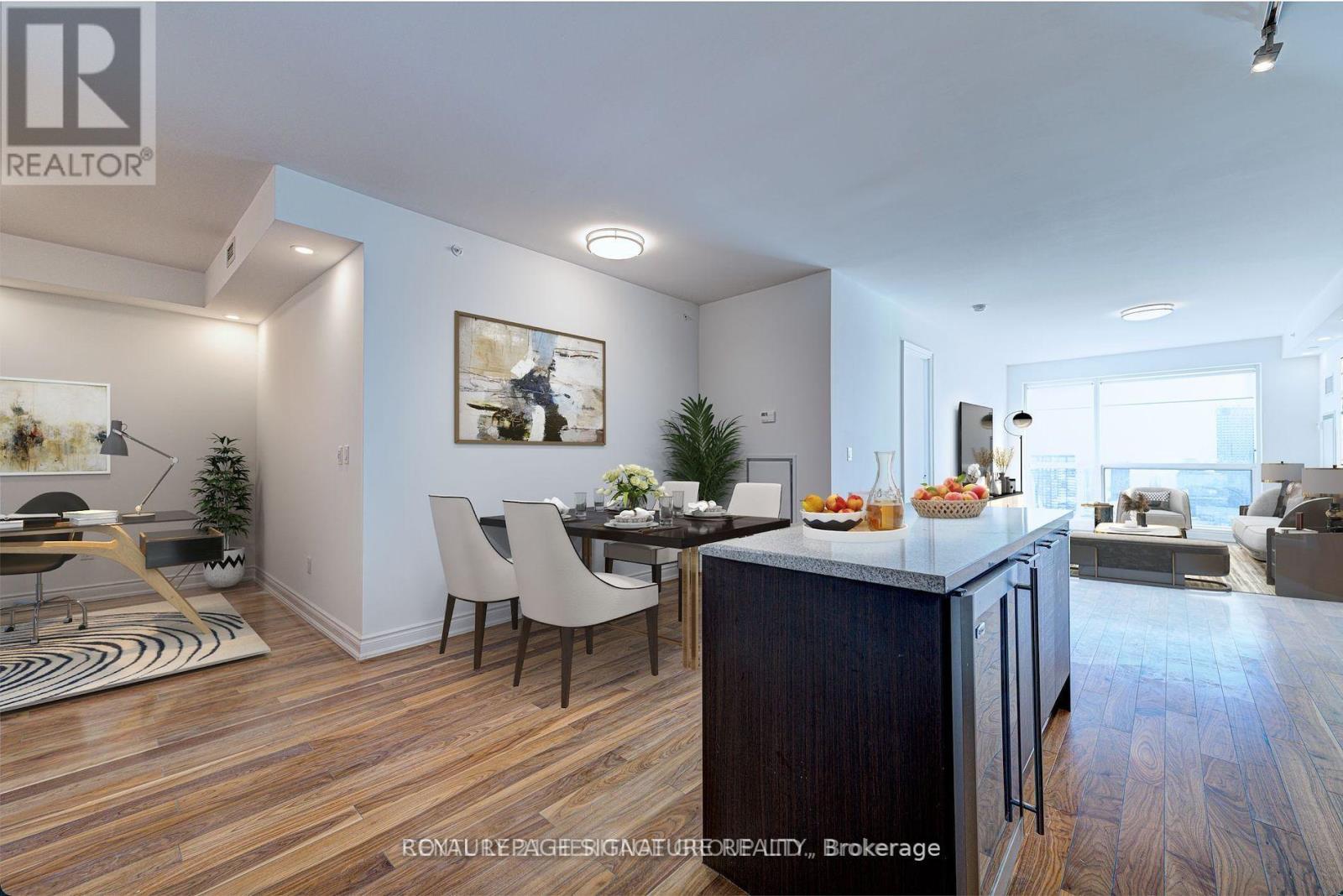 7209 - 388 Yonge Street, Toronto, Ontario  M5B 0A5 - Photo 9 - C12188831