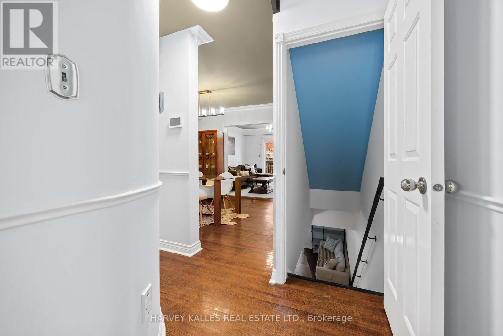 576 Ontario Street, Toronto, Ontario  M4X 1M7 - Photo 16 - C12188856