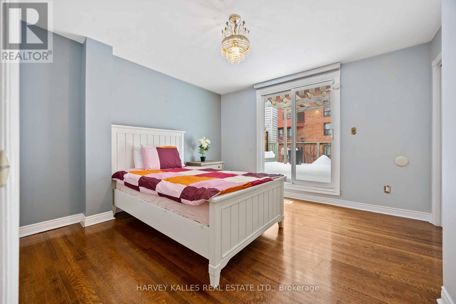 576 Ontario Street, Toronto, Ontario  M4X 1M7 - Photo 24 - C12188856