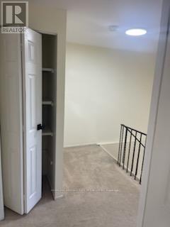 142 Thorny Vineway, Toronto, Ontario  M2J 4J6 - Photo 8 - C12188927