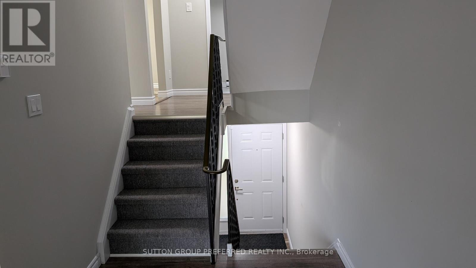 108 - 159 Sandringham Crescent, London South, Ontario  N6C 5A9 - Photo 3 - X12117185