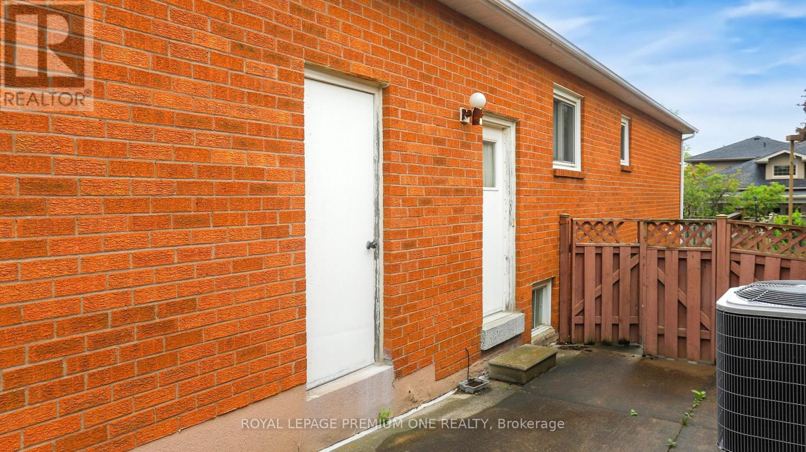 137 Findhorn Crescent, Vaughan (Maple), Ontario  L6A 1M3 - Photo 46 - N12188792