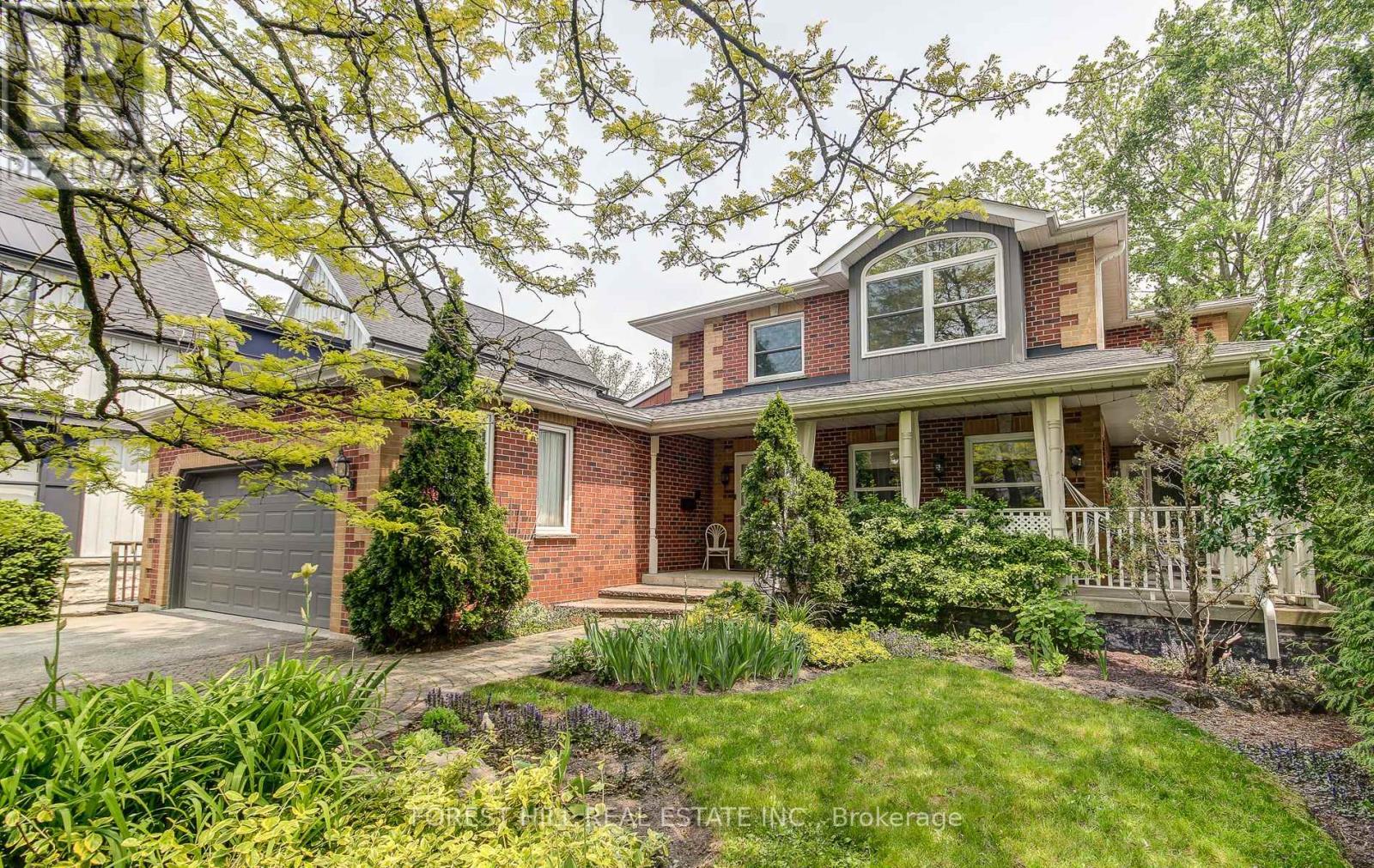87 George Street, Aurora (Aurora Village), Ontario  L4G 2S3 - Photo 2 - N12188864