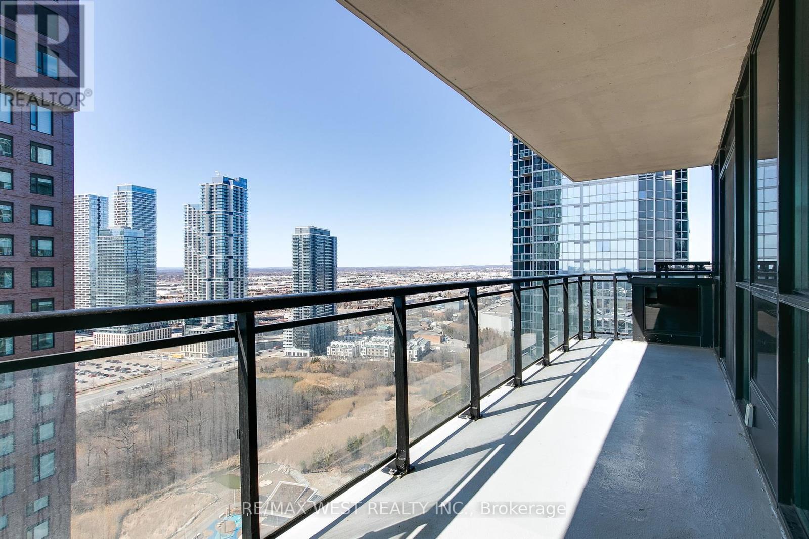 2605 - 2910 Highway 7 W, Vaughan, Ontario  L4K 0H8 - Photo 23 - N12188866
