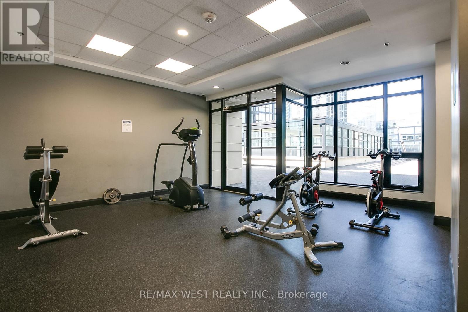 2605 - 2910 Highway 7 W, Vaughan, Ontario  L4K 0H8 - Photo 30 - N12188866