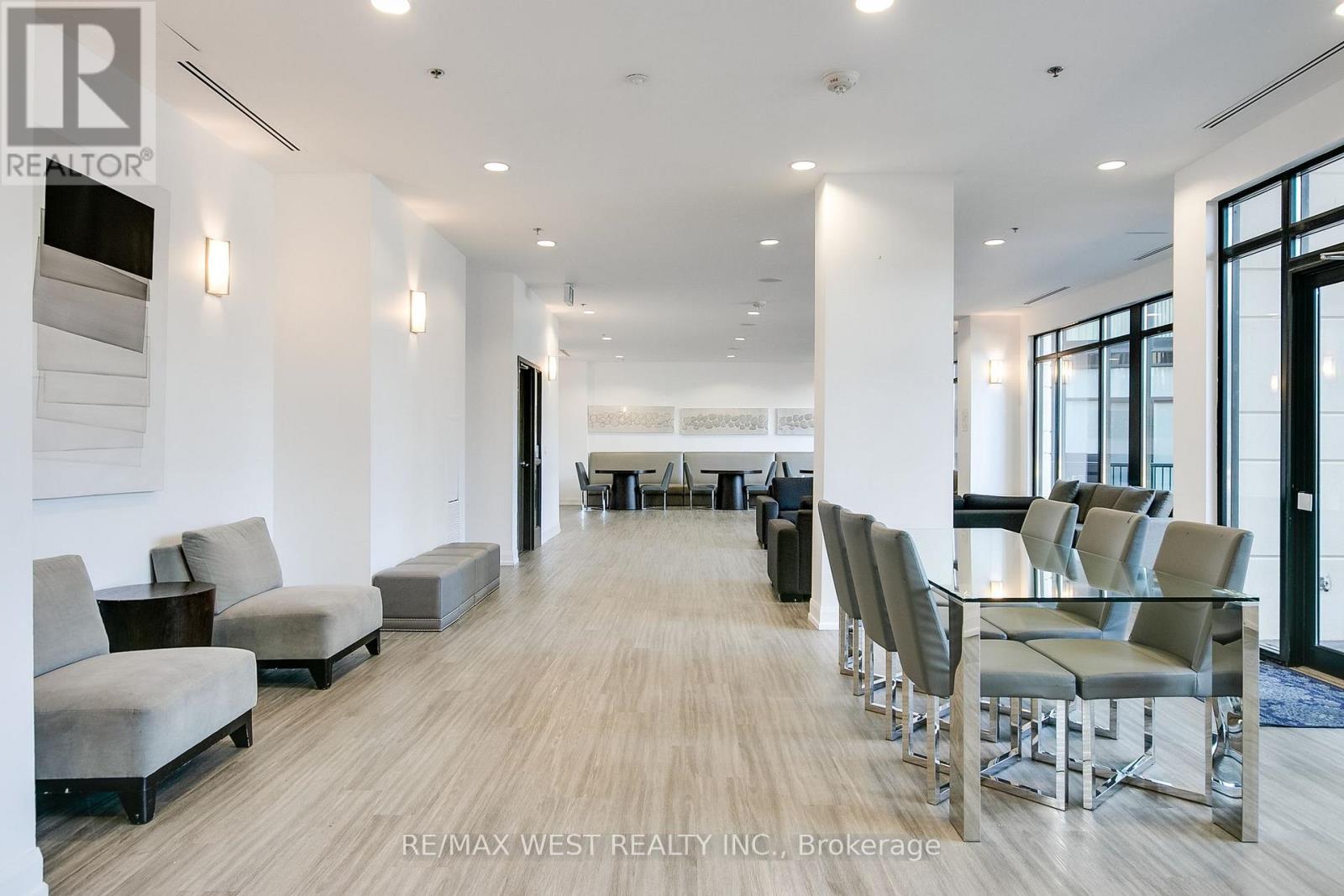 2605 - 2910 Highway 7 W, Vaughan, Ontario  L4K 0H8 - Photo 33 - N12188866