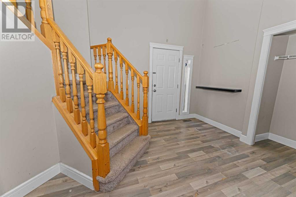 325 Royal Oak Mews Nw, Calgary, Alberta  T3G 5C8 - Photo 6 - A2203467