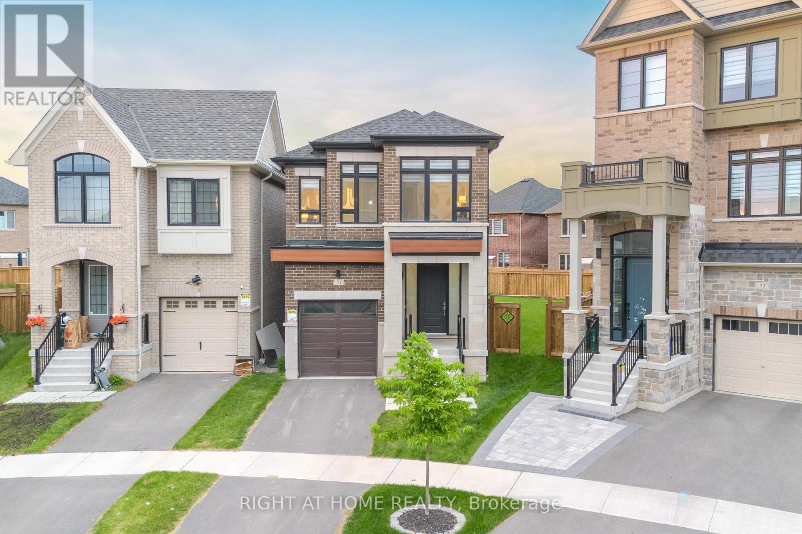 51 DORIAN DRIVE, Whitby, Ontario