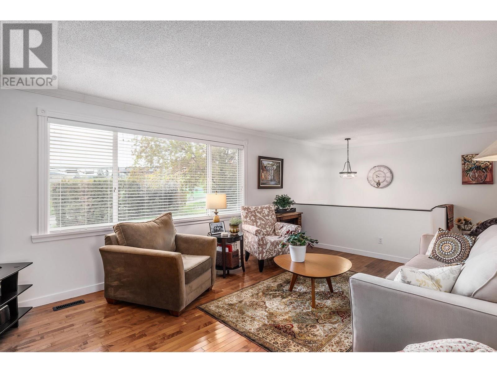 Property at 10062 Read Road image 4