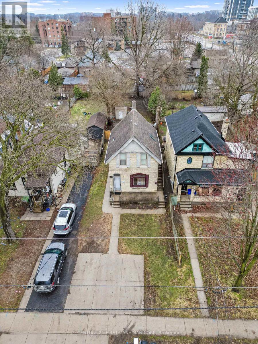 417 Grey Street, London East (East K), Ontario  N6B 1H1 - Photo 2 - X12188938