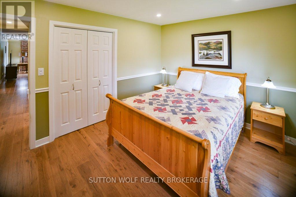 234 Riverview Drive, Strathroy-Caradoc (Ne), Ontario  N7G 2G5 - Photo 15 - X12188979