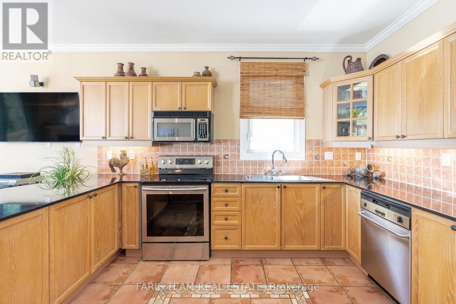 443 Aberdeen Boulevard, Midland, Ontario  L4R 5L8 - Photo 6 - S12188713
