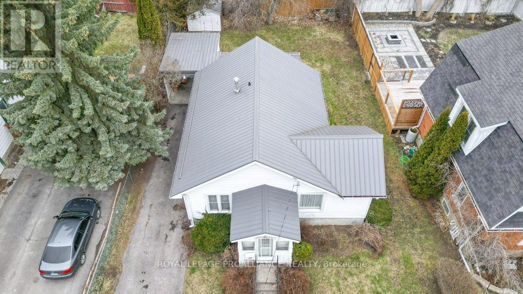 26 Burton Street, Belleville (Belleville Ward), Ontario  K8P 1E6 - Photo 31 - X12188953