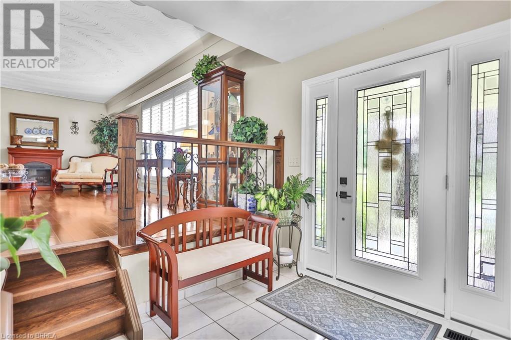 Property at 167 GOVERNORS Road E image 4