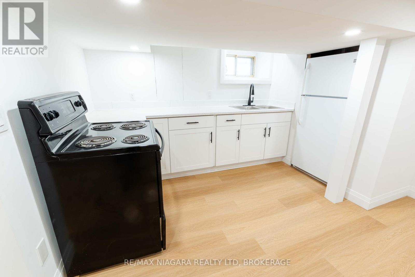 533 Cannon Street E, Hamilton (Gibson), Ontario  L8L 2E6 - Photo 15 - X12188973