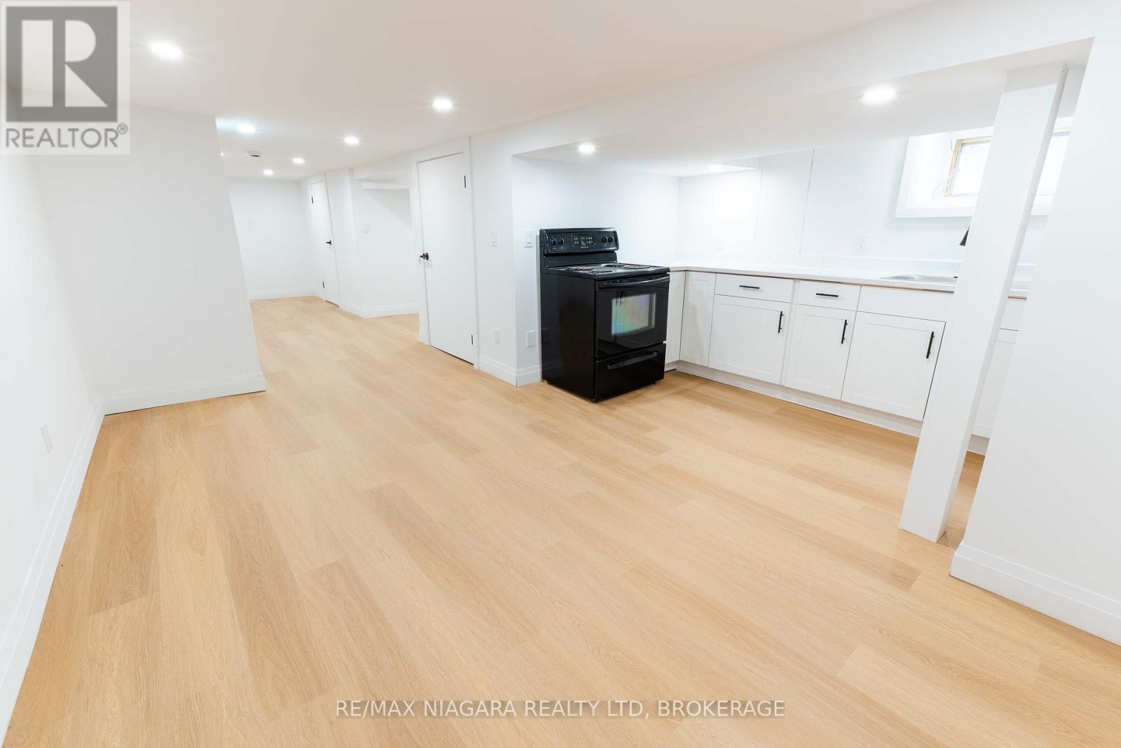533 Cannon Street E, Hamilton (Gibson), Ontario  L8L 2E6 - Photo 18 - X12188973