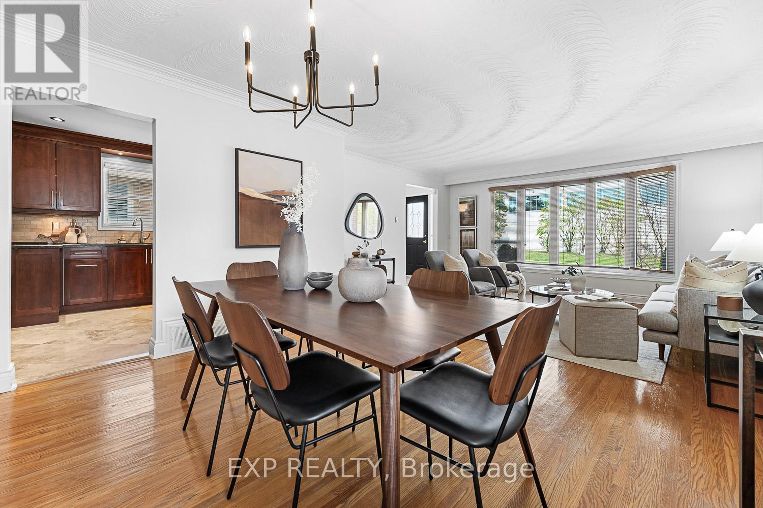 7 Northcrest Road, Toronto, Ontario  M9R 1P5 - Photo 12 - W12188701