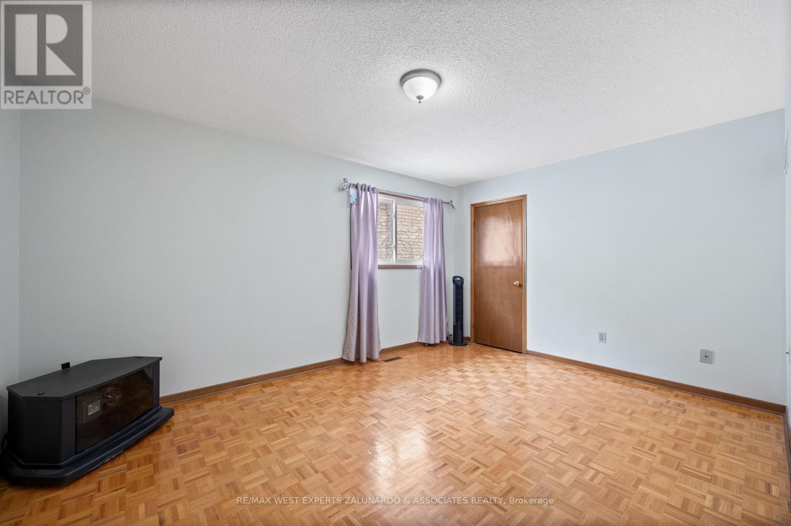 157 Sunforest Drive, Brampton, Ontario  L6Z 4B7 - Photo 28 - W12188743