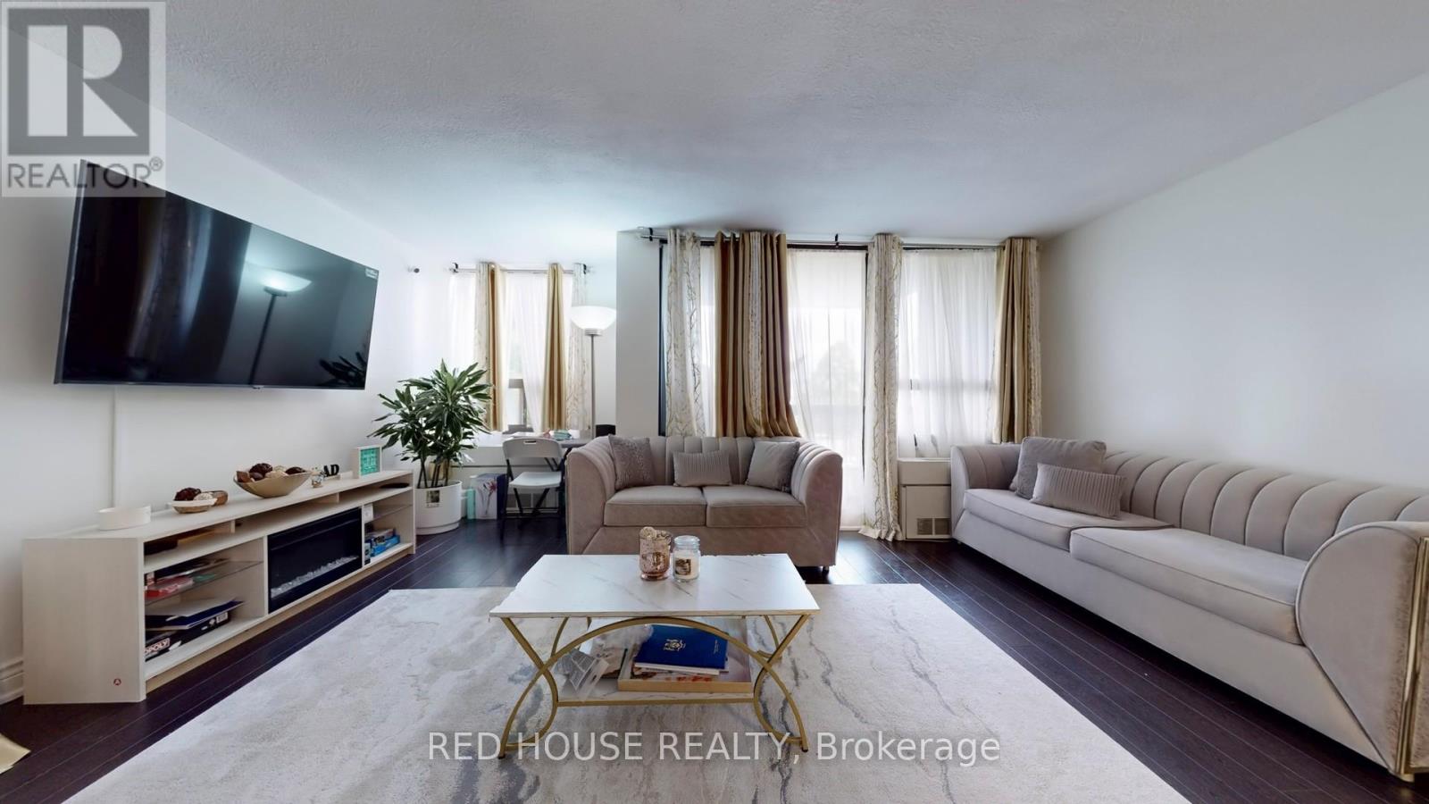 413 - 50 Mississauga Valley Boulevard, Mississauga (Mississauga Valleys), Ontario  L5A 3S2 - Photo 3 - W12188776