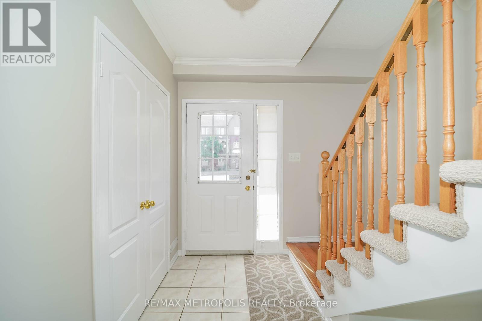 2 - 2361 Parkhaven Boulevard, Oakville, Ontario  L6H 7S7 - Photo 10 - W12188873