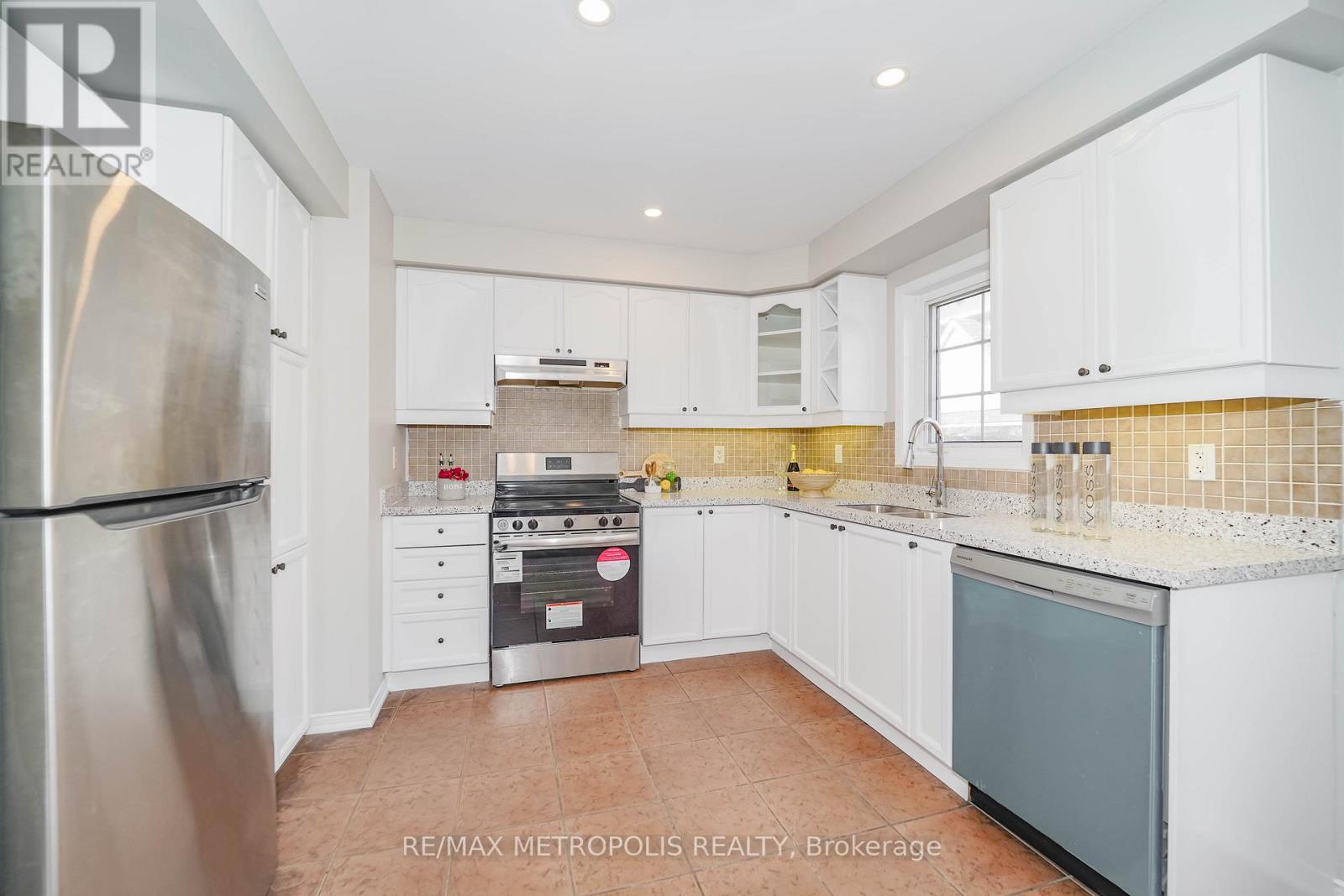 2 - 2361 Parkhaven Boulevard, Oakville (Ro River Oaks), Ontario  L6H 7S7 - Photo 20 - W12188873