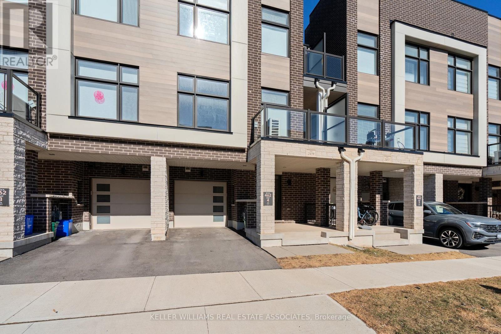 2459 BELT LANE, Oakville, Ontario