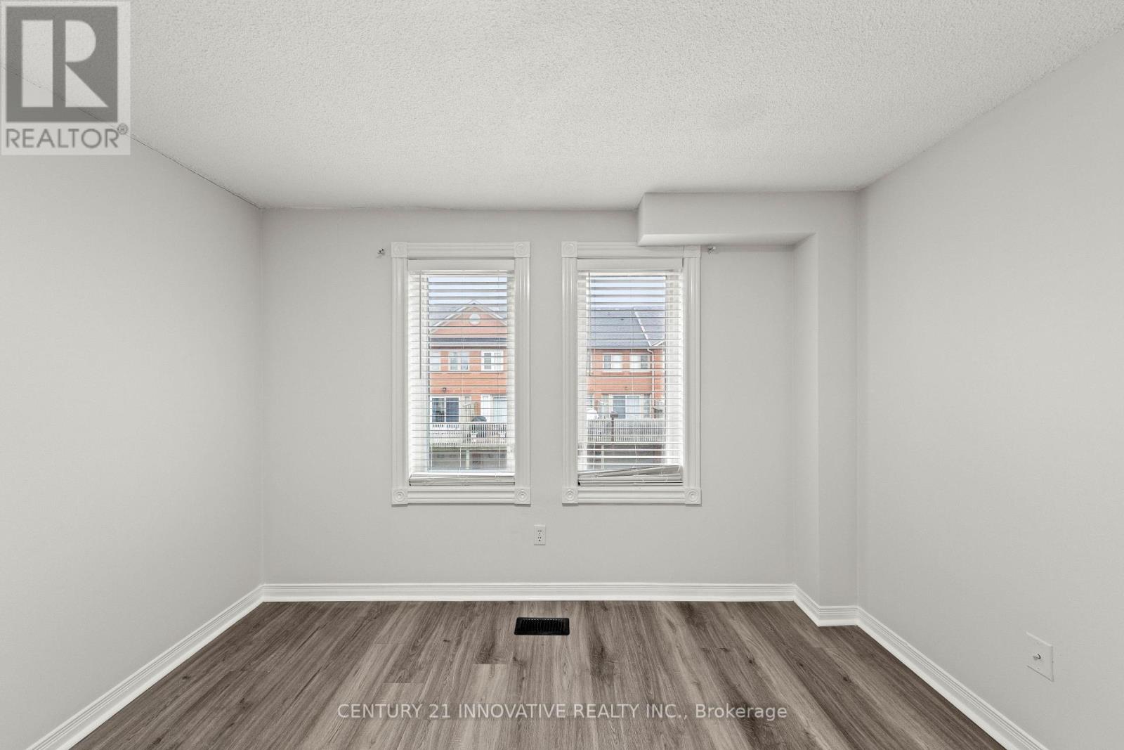 16 - 3895 Doug Leavens Boulevard, Mississauga, Ontario  L5N 7G1 - Photo 19 - W12188895